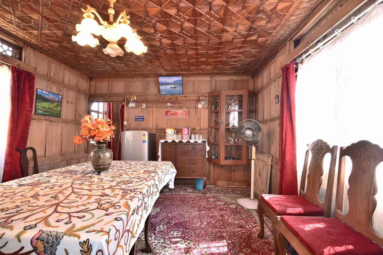 מלון Srīnagar Golden Hopes Group Of Houseboats מראה חיצוני תמונה