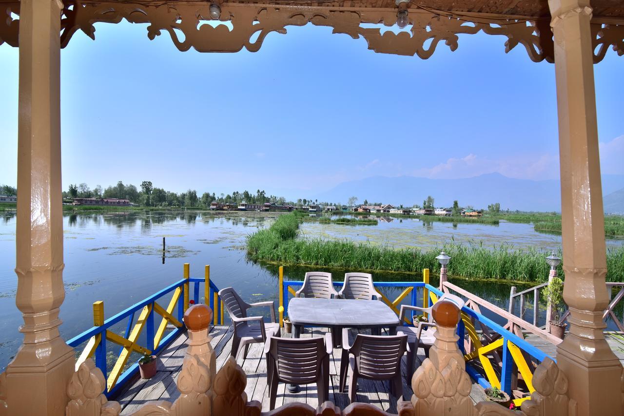 מלון Srīnagar Golden Hopes Group Of Houseboats מראה חיצוני תמונה